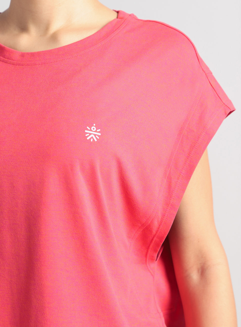 Women's Pink Muscle Flex COMFORtech T-shirt