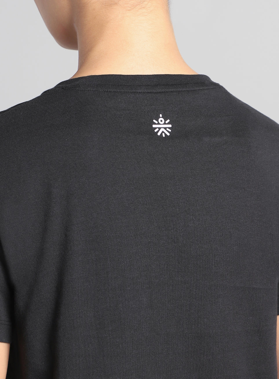 Women's Black Move Graphic T-shirt