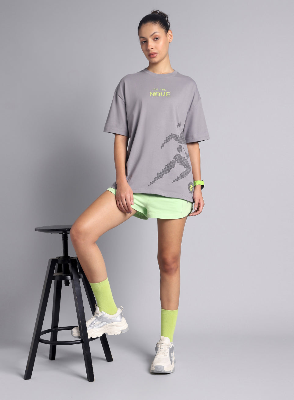 Women's Grey On The Move Graphic Oversized Fit T-shirt