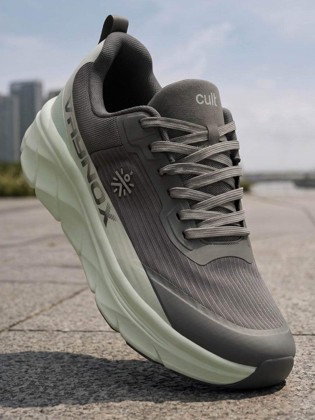 cult Men's Vaynox Walking Shoes - Grey