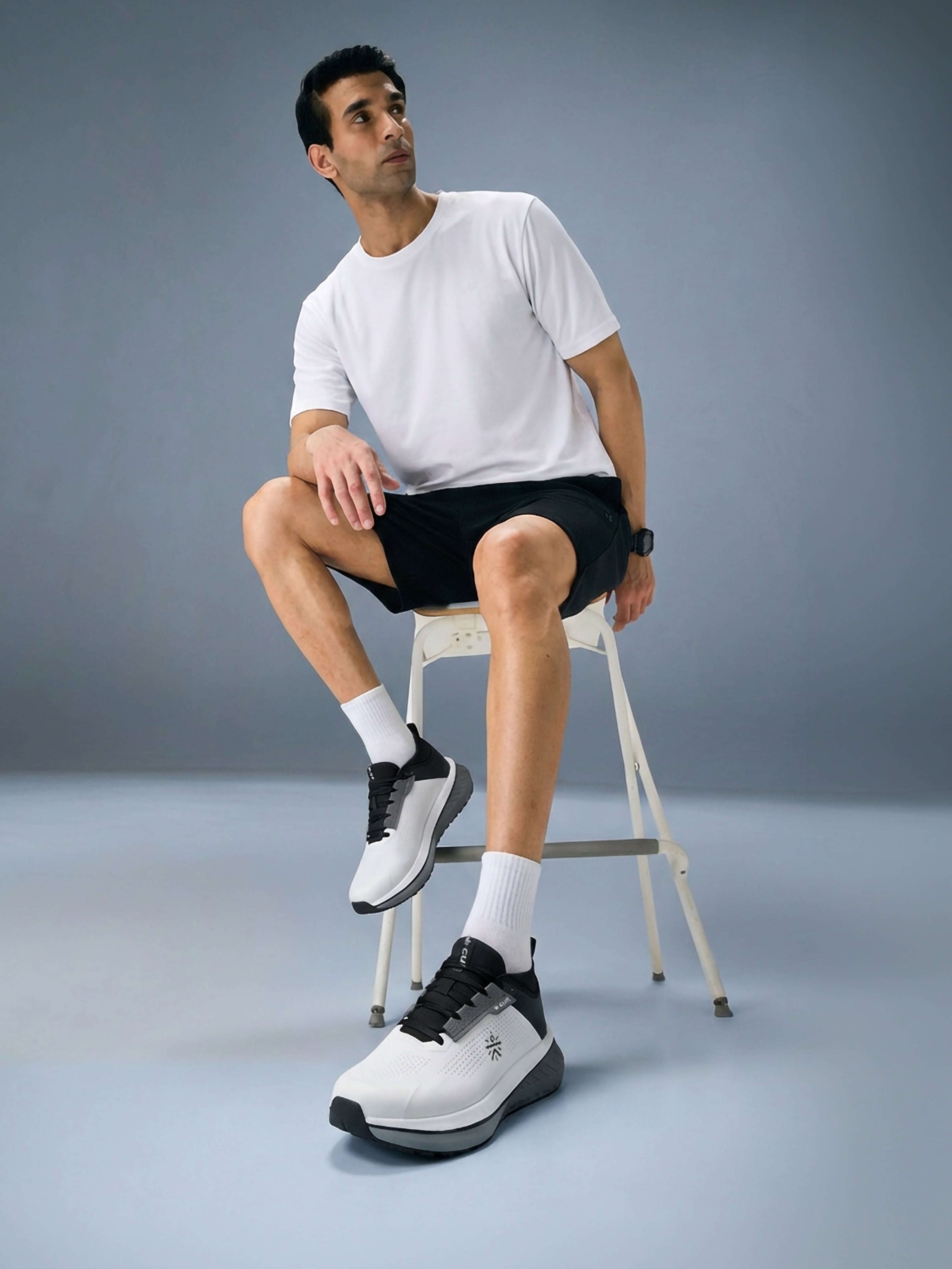 cult Men's GlideMax Trail Running Shoes - White/Black