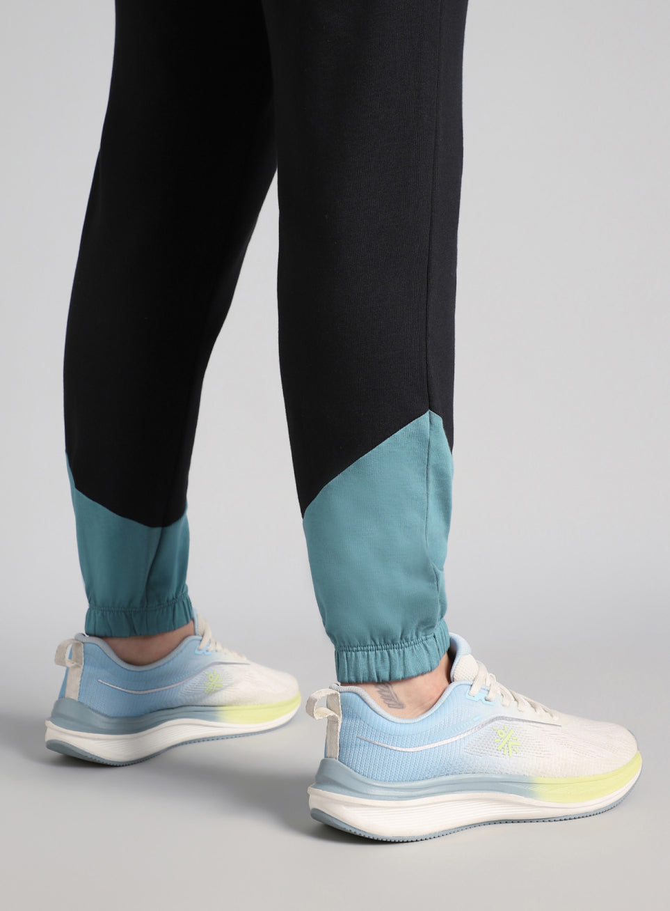 Women's Black Play in Leisure Joggers