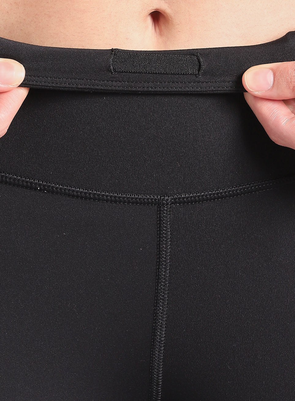 Women's Black Run Beyond COMFlex Tights