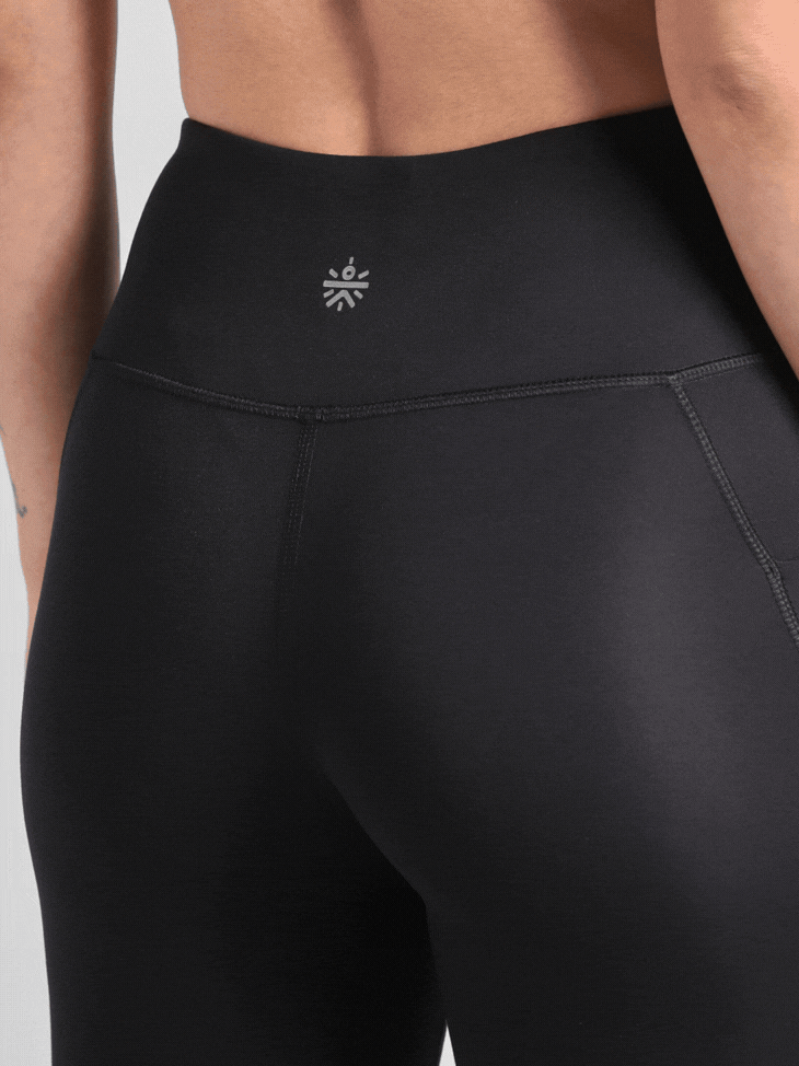 Women's Black Everyday Run Cropped Length COMFlex Tights