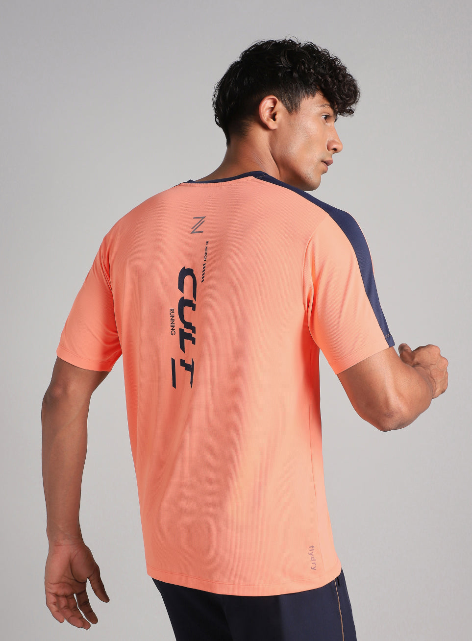 Men's Coral Run In Motion Graphic T-Shirt