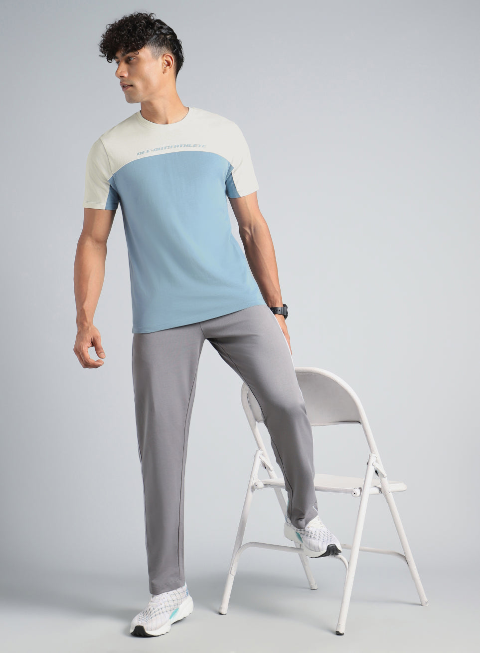 Men's Blue Offbeat Coloblock T-shirt