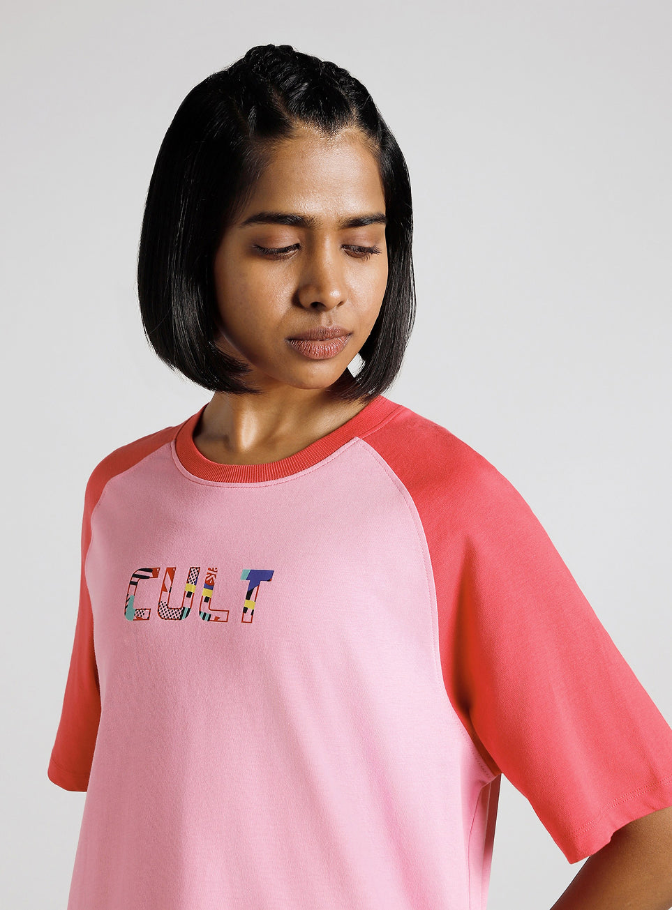 Women's Pink Retro Block Graphic Oversized T-shirt