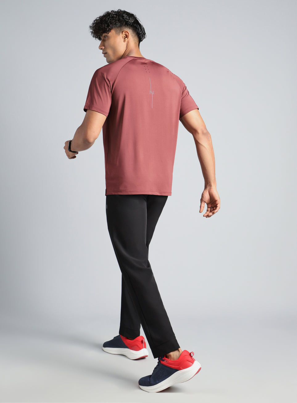 Men's Maroon Pro Run Athlete T-shirt