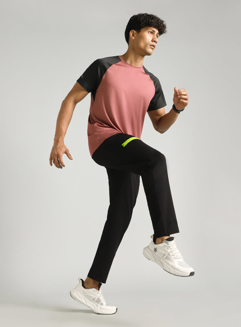 Men's Black Runner's Flex Trackpants