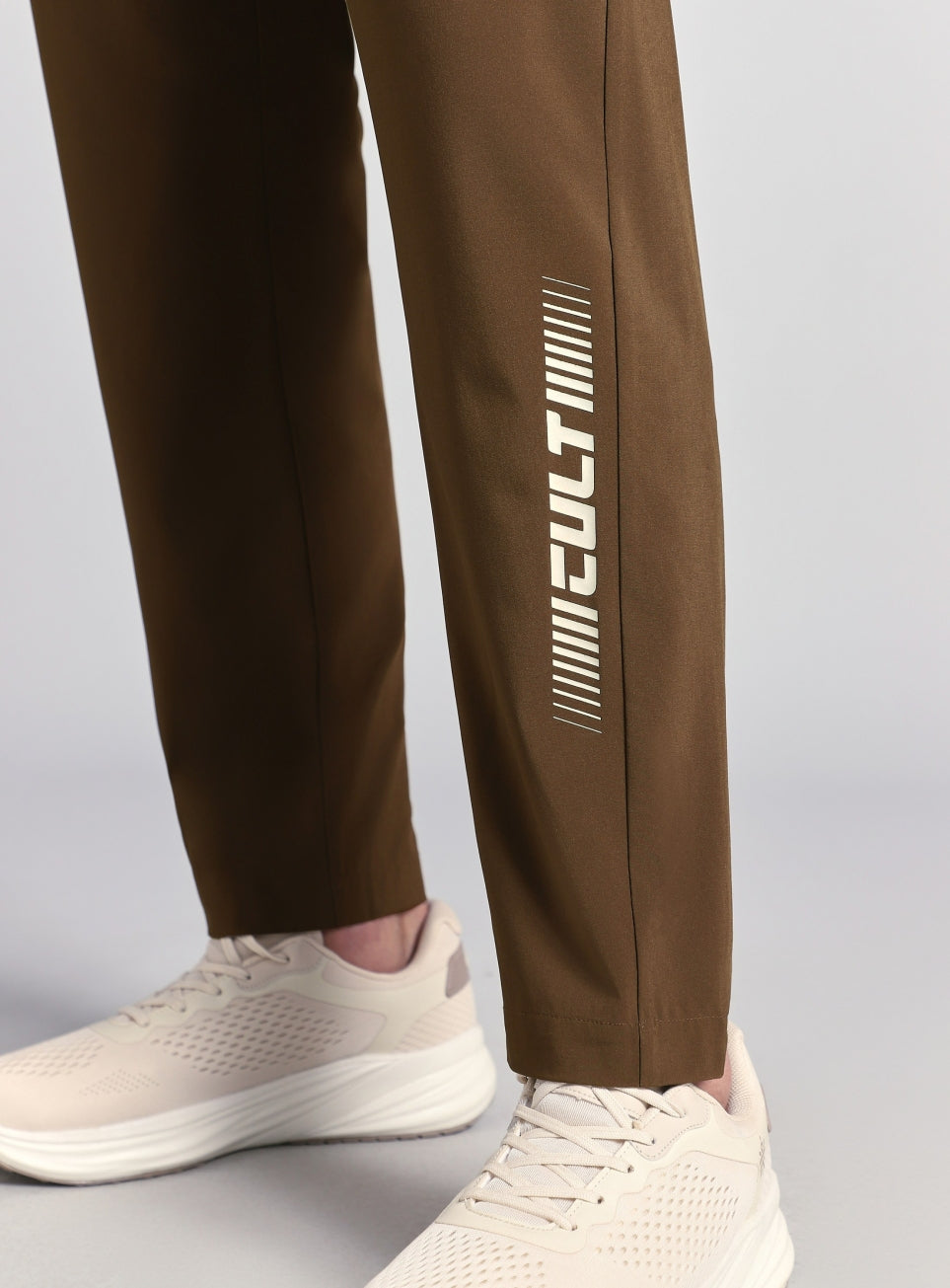 Men's Brown Pro Movement Runner's Trackpants