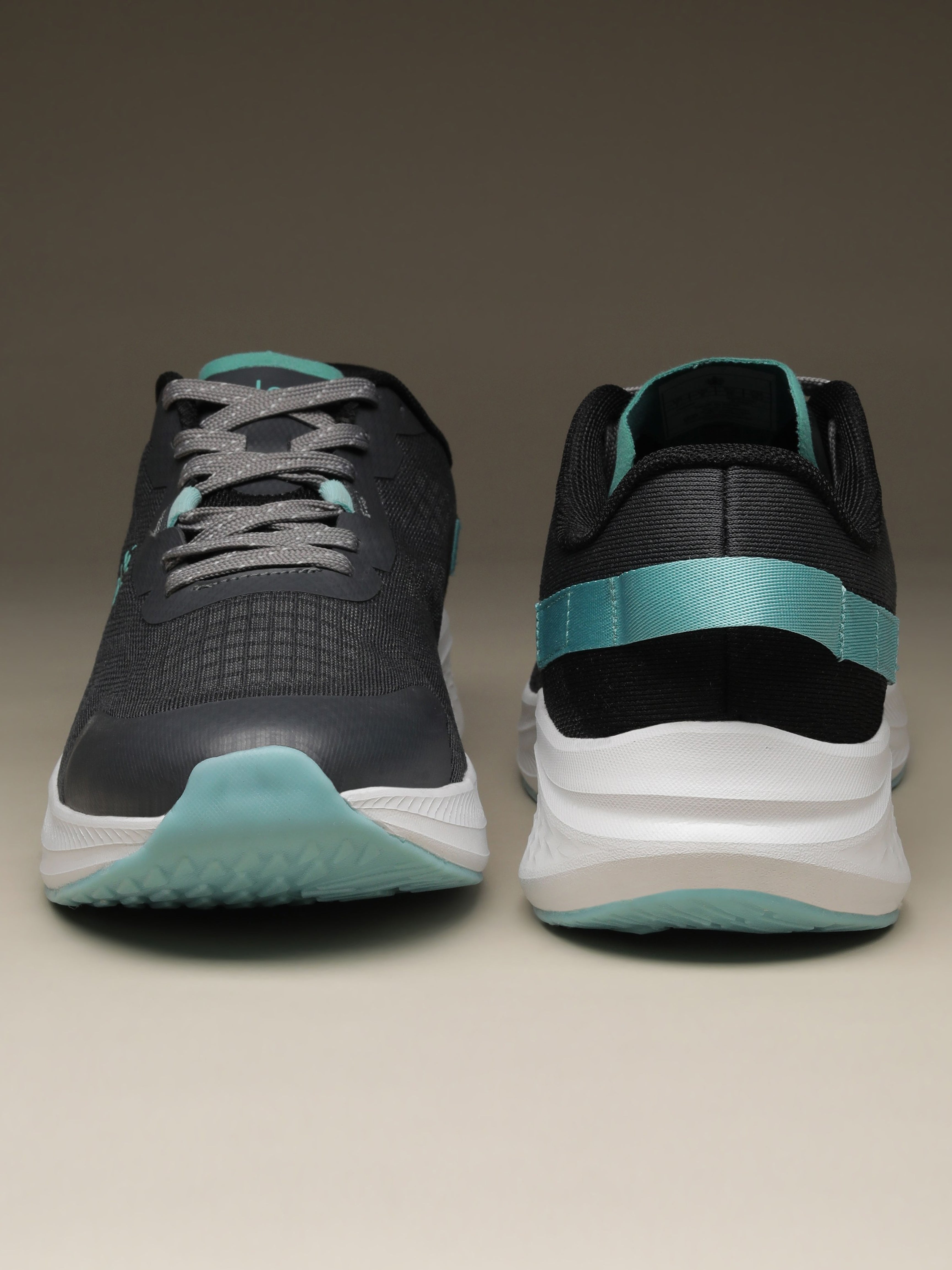 cult Women's SwiftArc Running Shoes - D.Grey