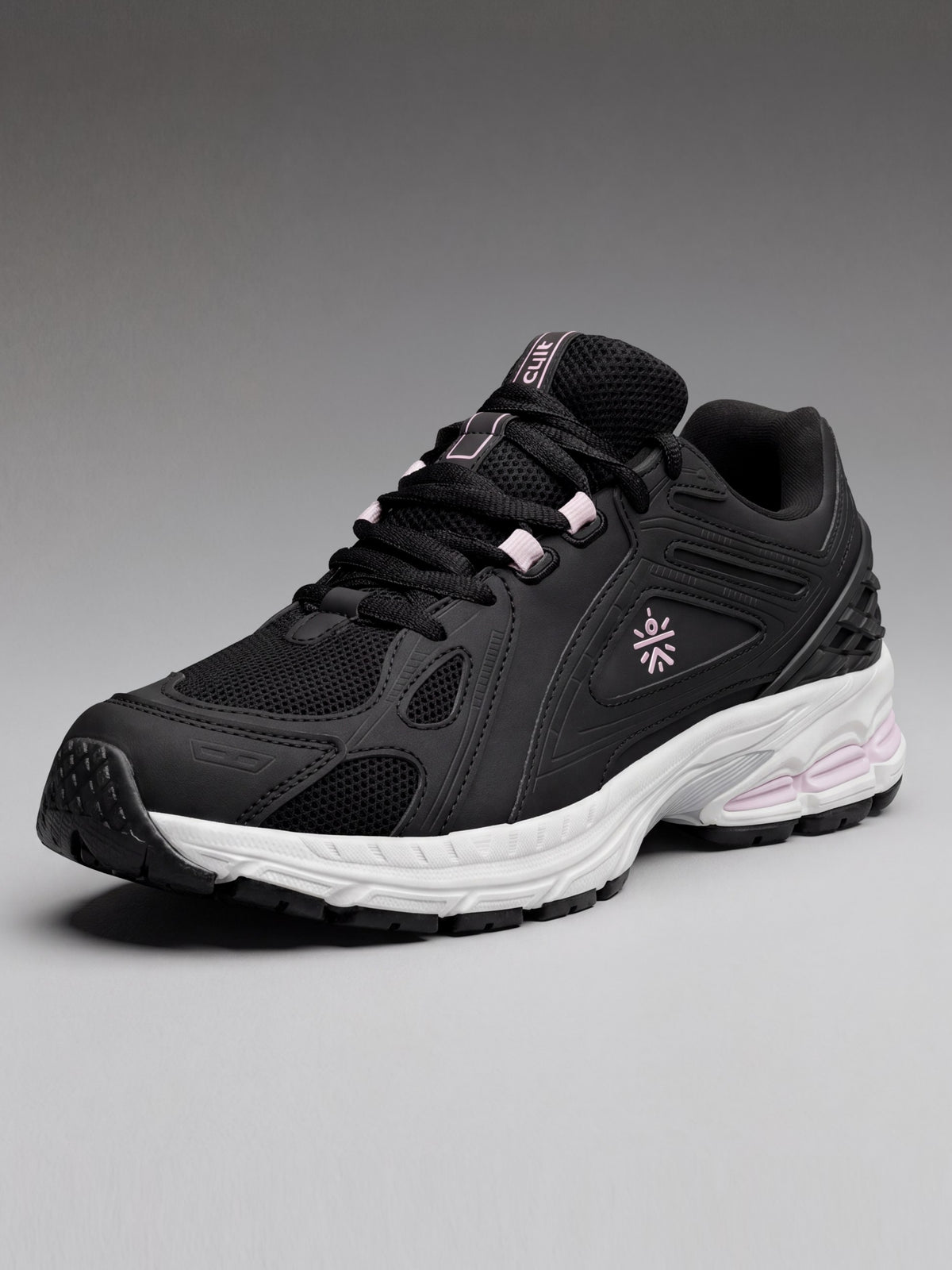 cult Women's GlideSync Sneakers - Black