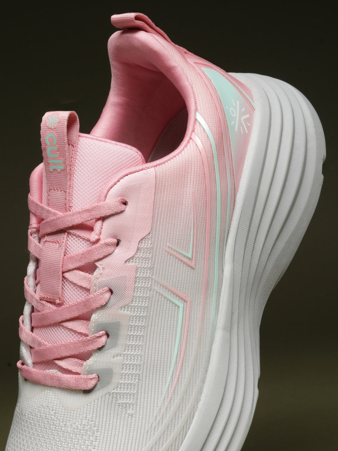 cult Women's KnitBreeze Walking Shoes - Light Grey