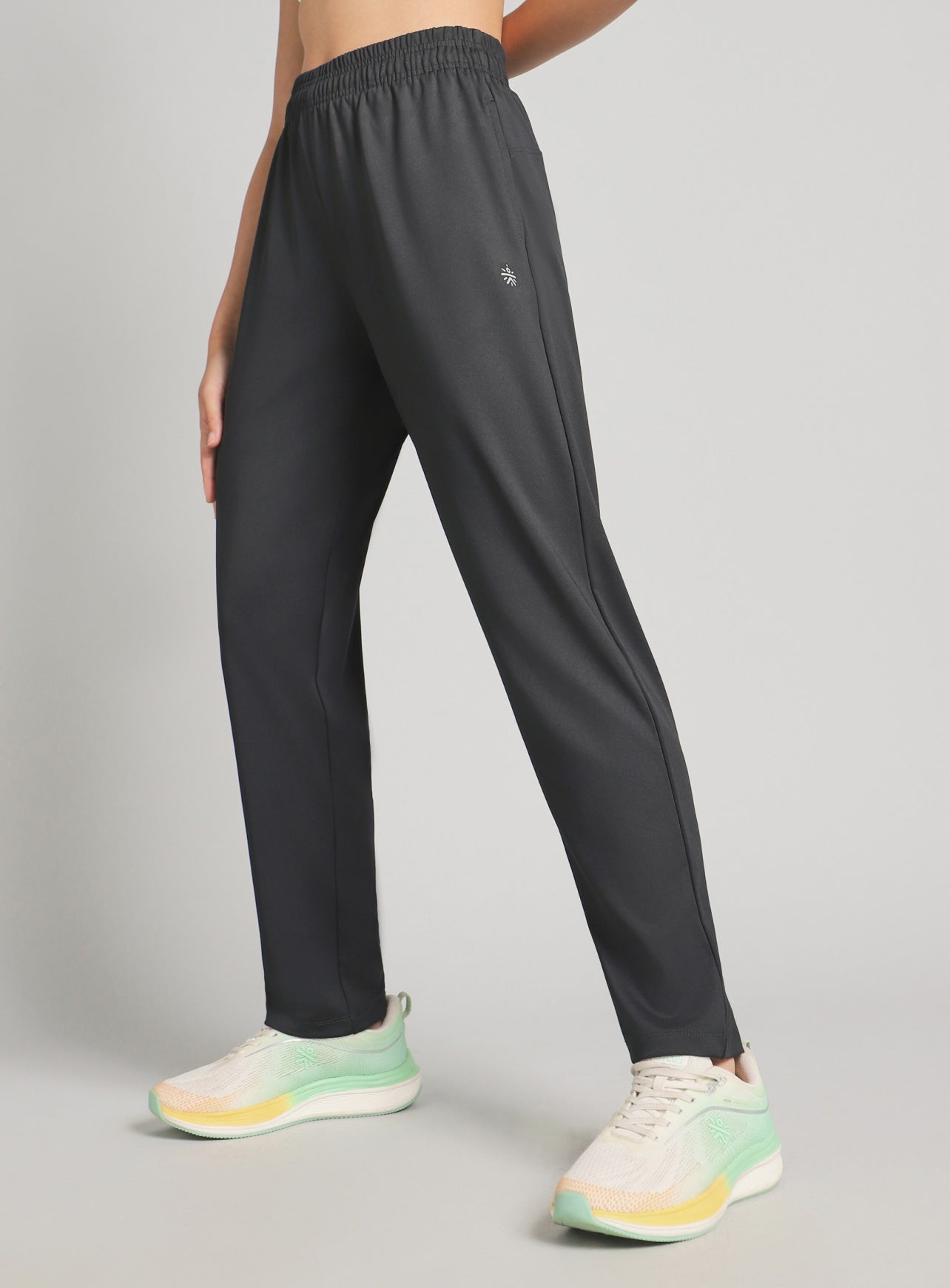 Women's Black Cult Essential Running Joggers