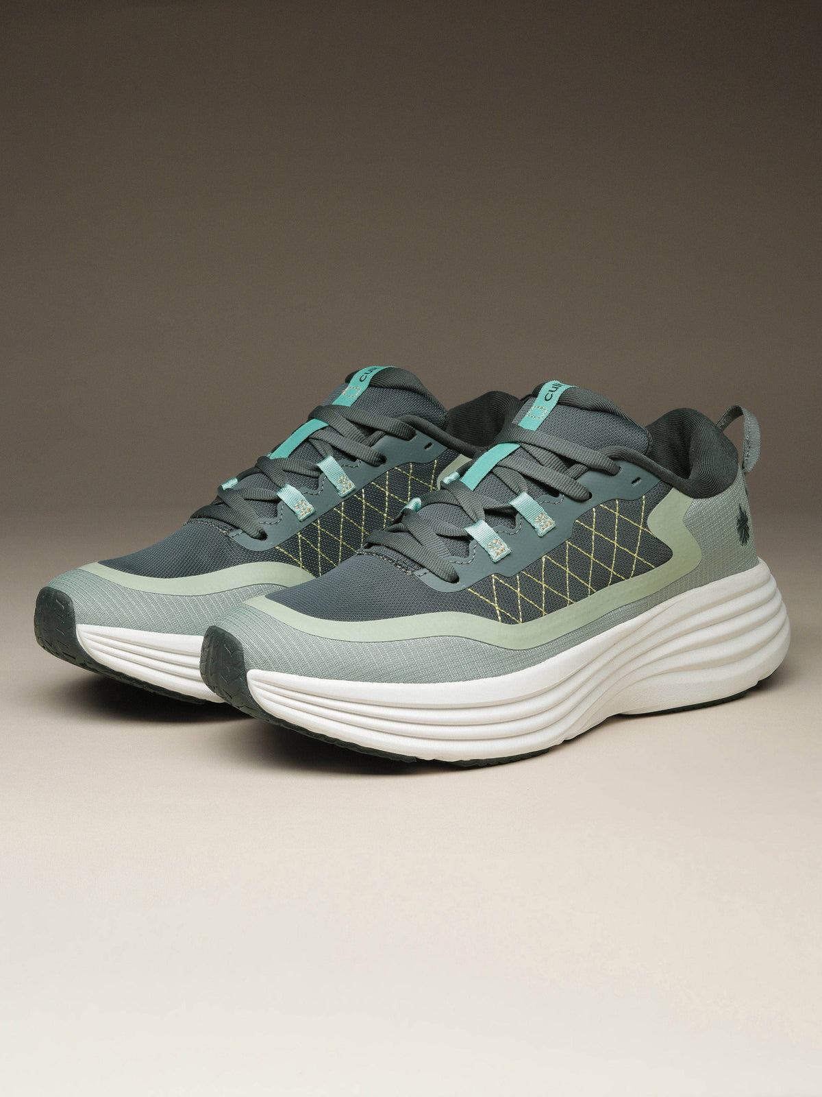 cult Women's WaveWalk Walking Shoes - L.Olive