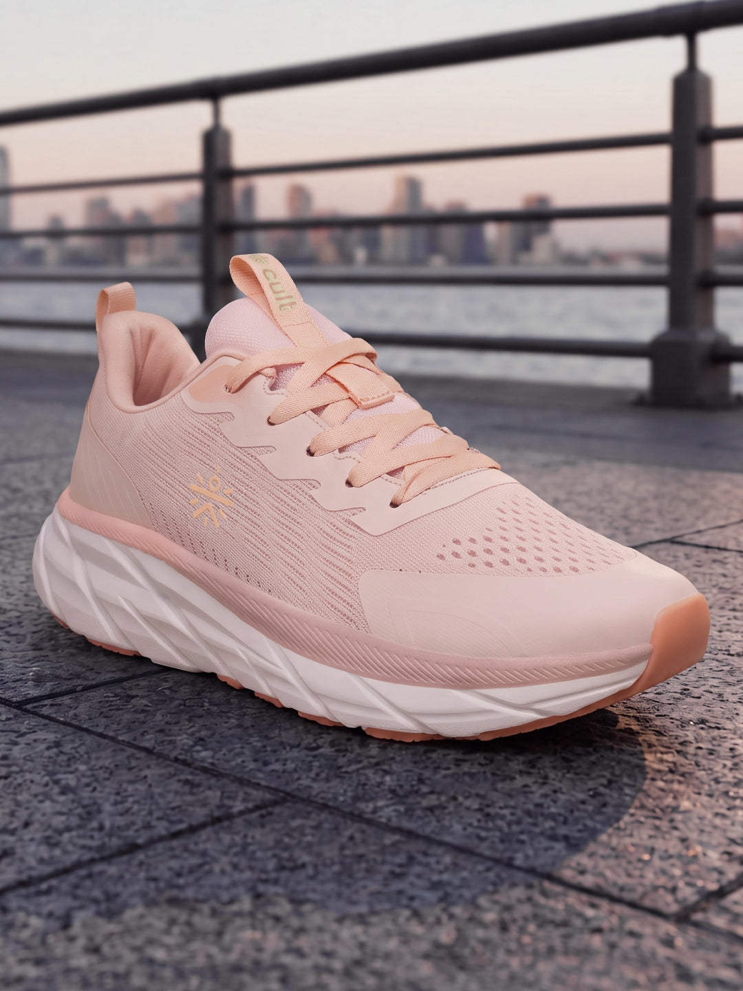 cult Women's FlexWeave Running Shoes - Peach