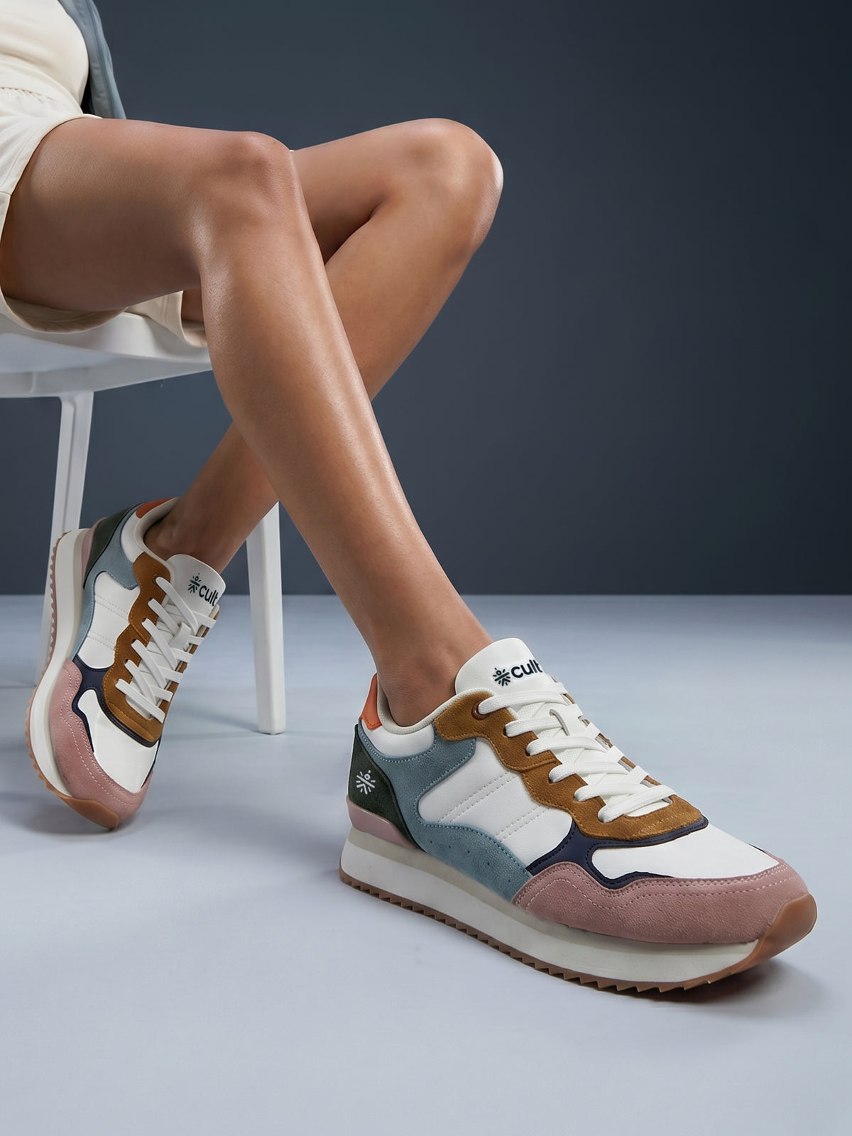 cult Women's RetroEdge Sneakers - White/Slate