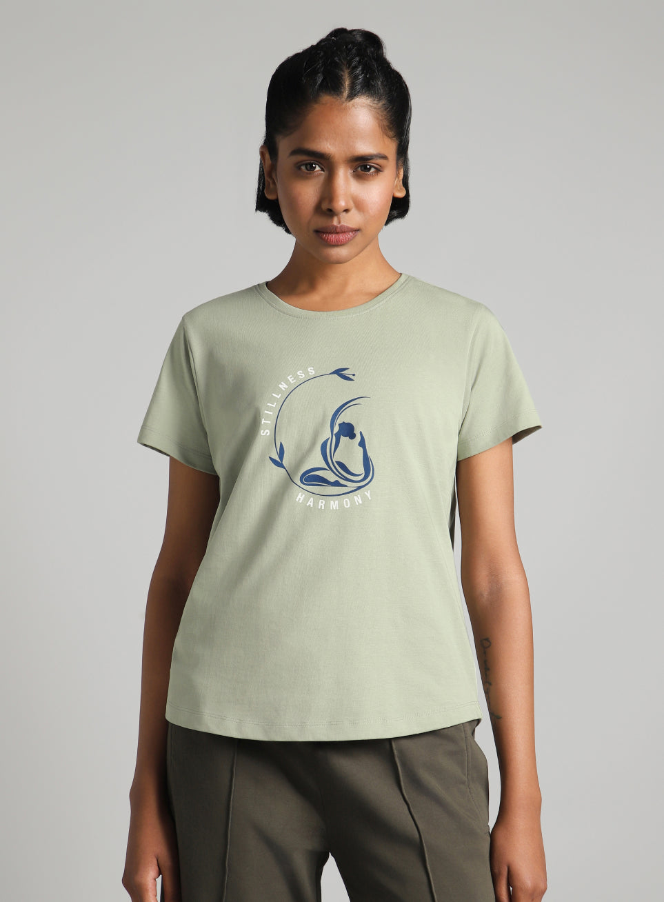 Women's Green Flow Harmony Print Yoga T-shirt