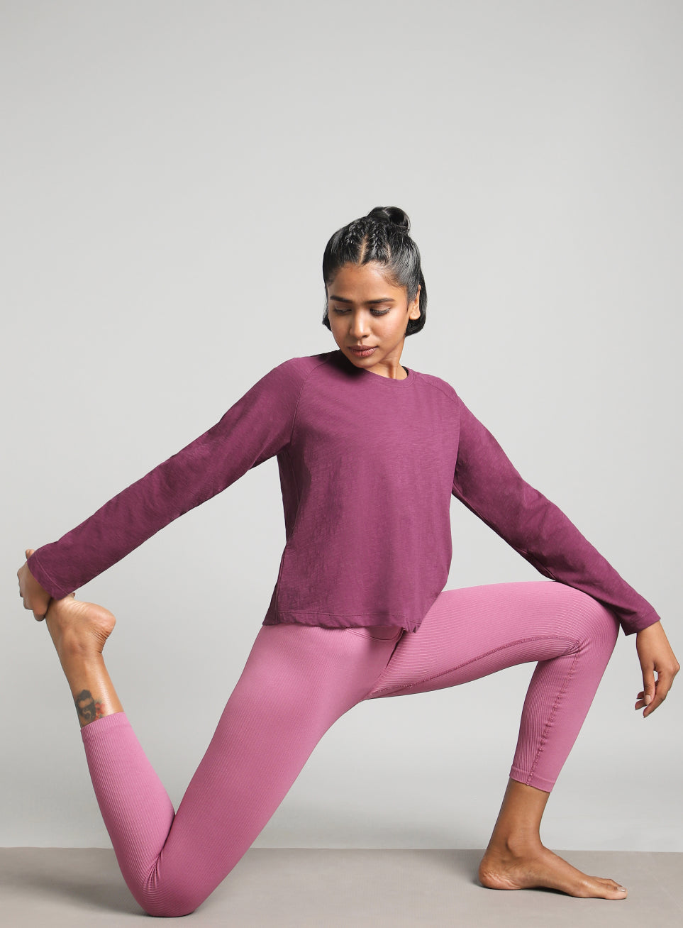 Women's Purple Form Overlap Yoga T-shirt