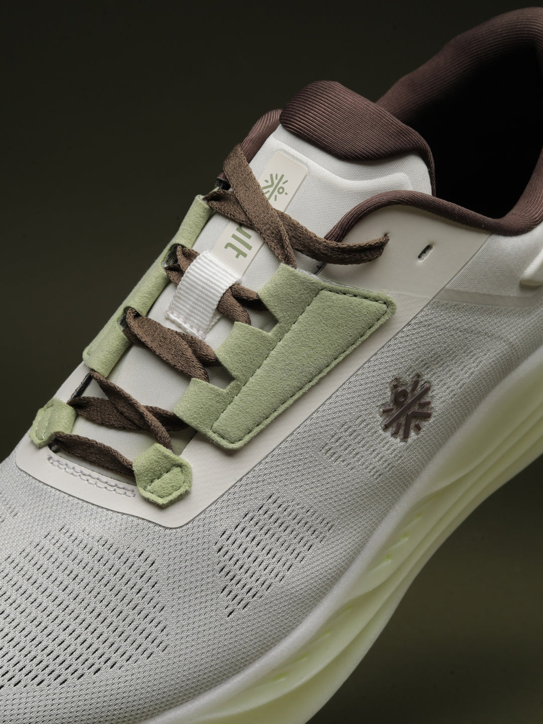 cult Men's BYOND Running Shoes - Off White