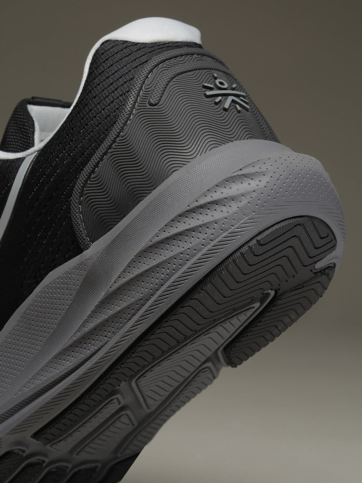 cult Men's WydeFlex Running Shoes - Black