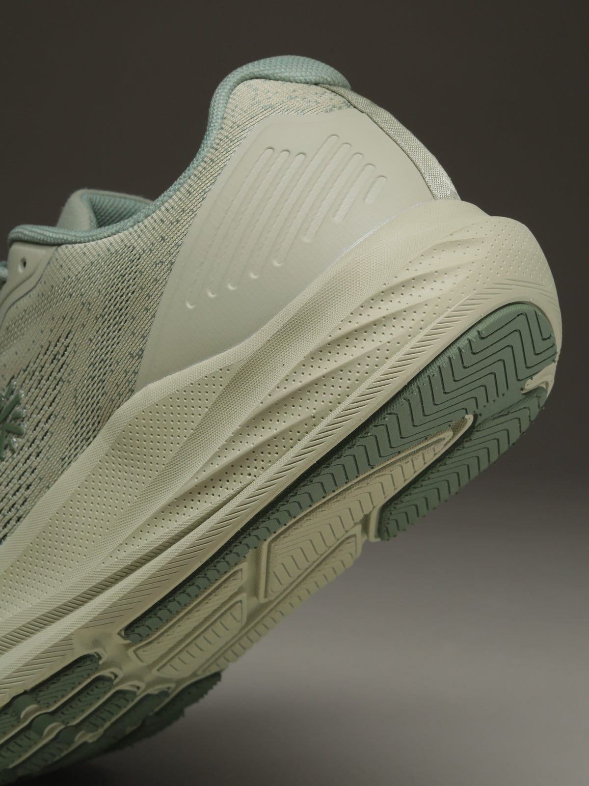 cult Men’s WydeFlex Pro Running Shoes - Sand
