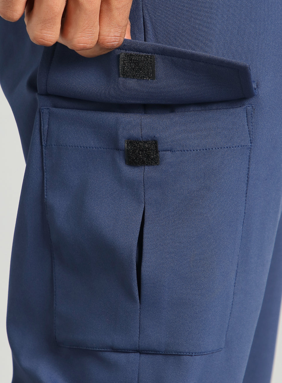 Men's Navy Cargo Training Joggers