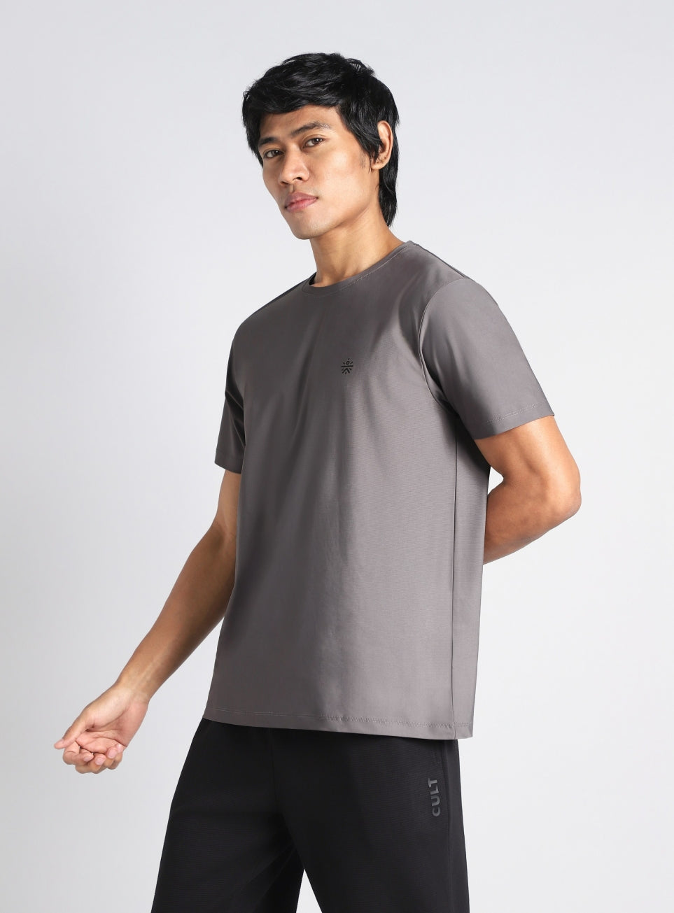 Men's Dark Grey Ultra Luxe Flowtech Performance T-shirt