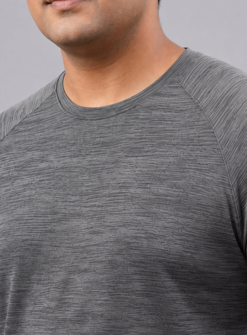 Men's Black Textured Performance Plus Size T-shirt