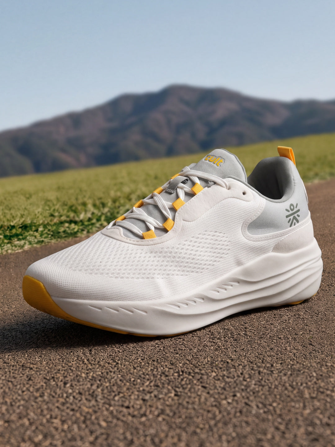 cult Men's BYOND Plus Running Shoes - White