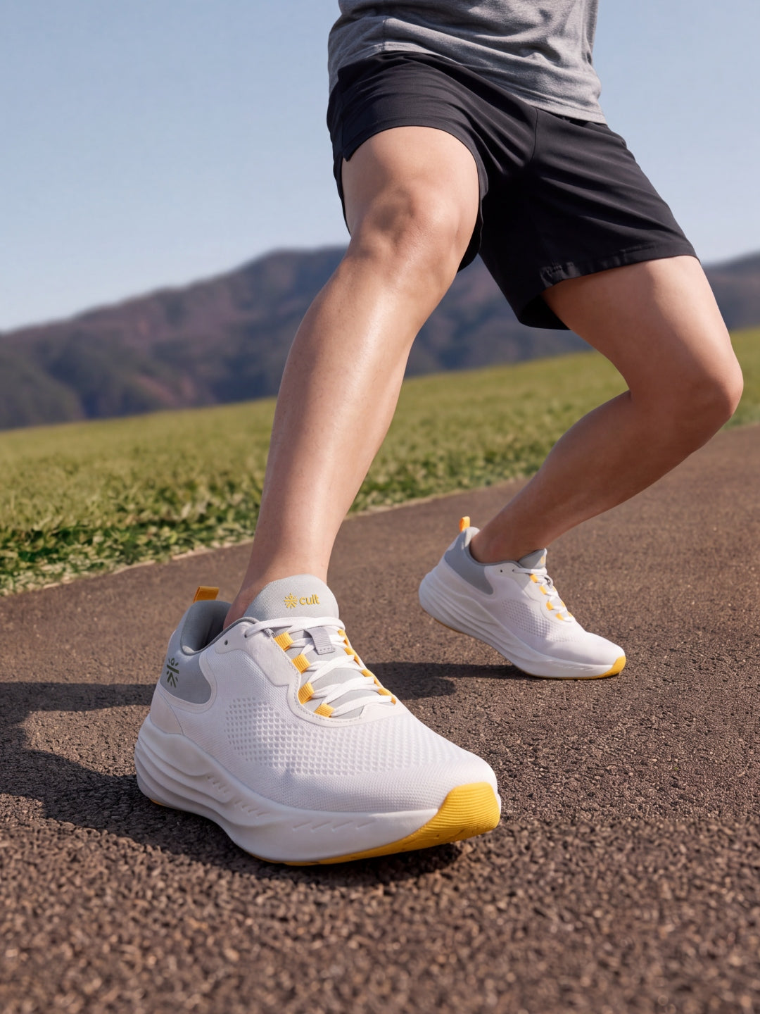 cult Men's BYOND Plus Running Shoes - White