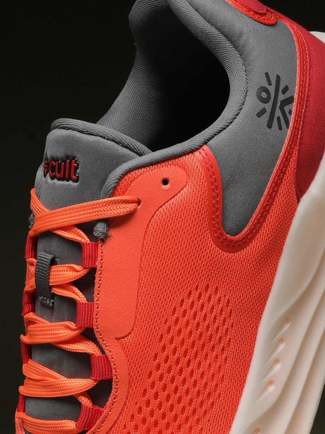cult Men's BYOND Plus Running Shoes - Orange