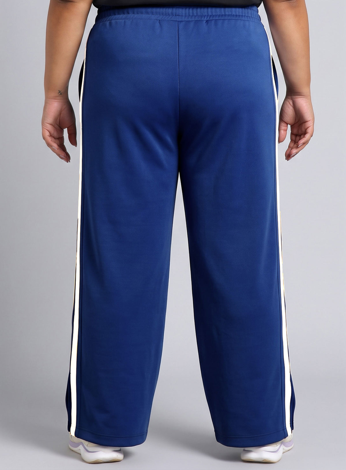 Women's Blue Plus Size Elevated Athleisure Trackpants