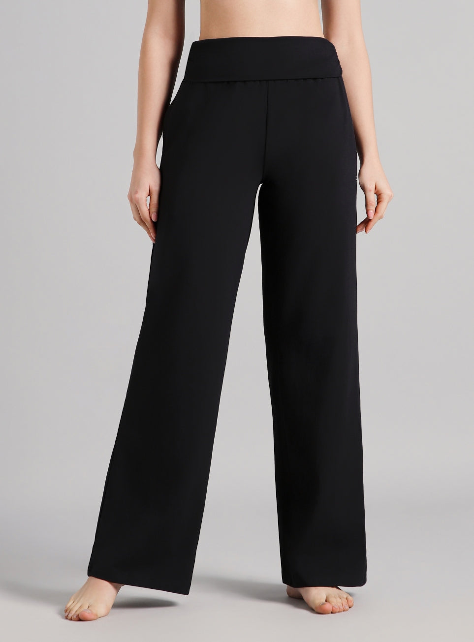 Women's Black Flow Form Yoga Wde Leg Pants