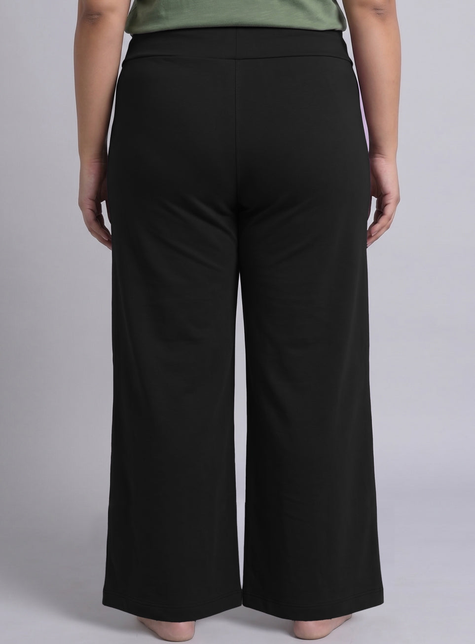 Women's Black Flow Yoga Plus Size Pants