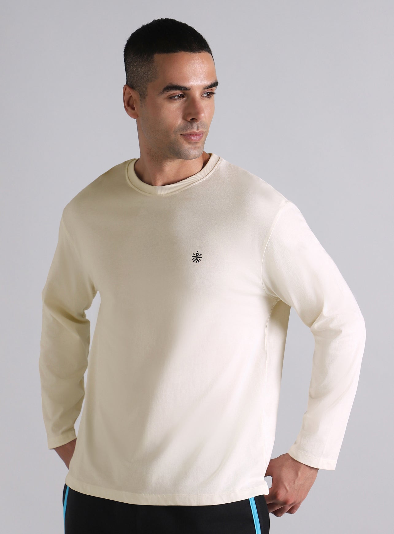 Men's Off-White V-man Relaxed Fit Full Sleeve T-shirt