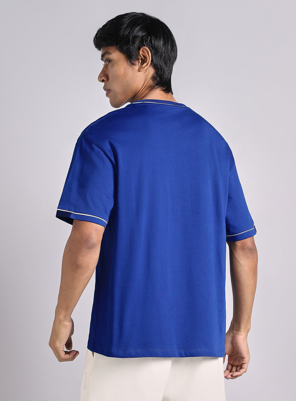 Men's Blue V-Man Relaxed Fit Graphic T-Shirt
