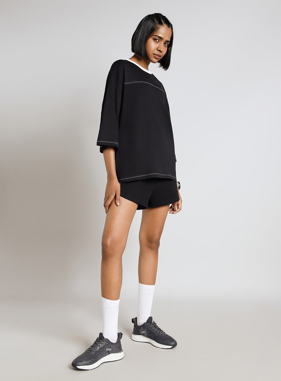 Women's Black Transition Graphic Oversized T-shirt