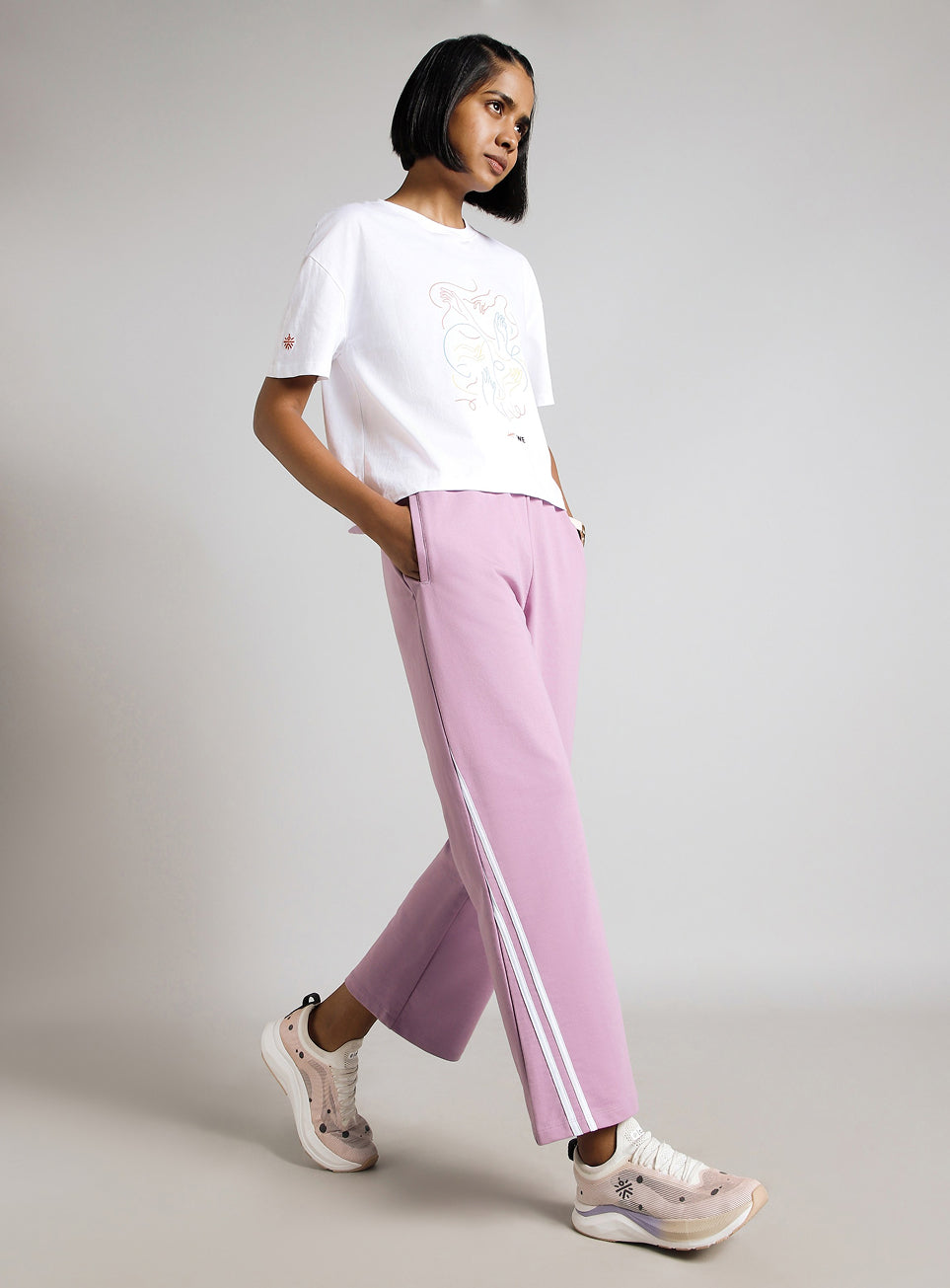 Women's Pink Contrast Edge Straight Fit Trackpants