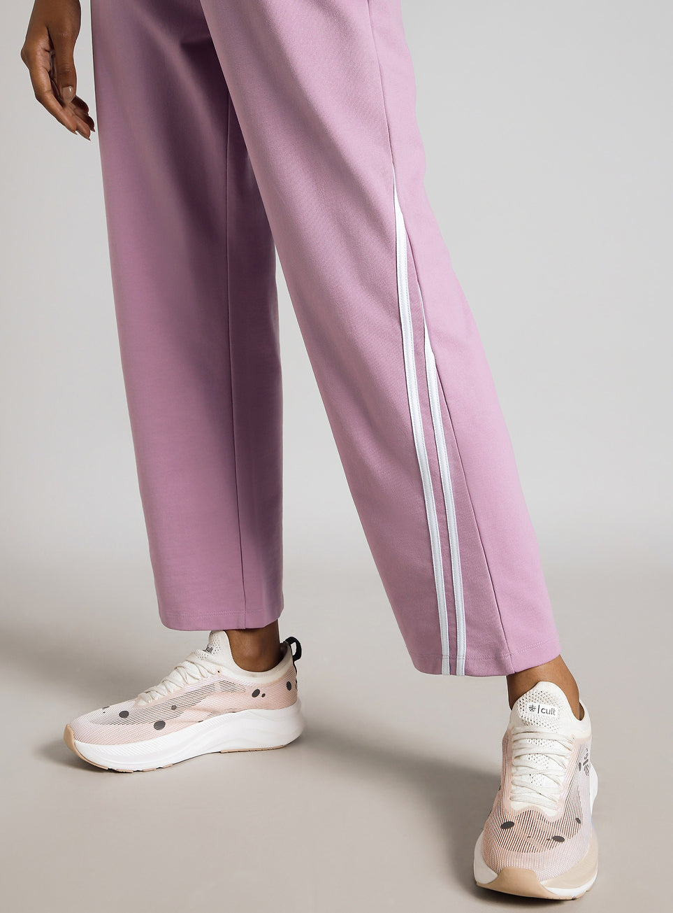Women's Pink Contrast Edge Straight Fit Trackpants