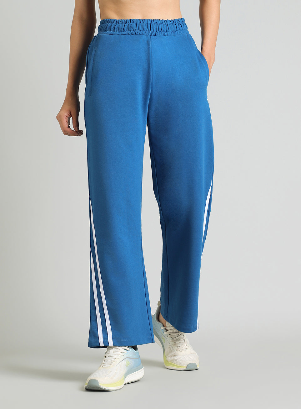 Women's Blue Contrast Edge Straight Fit Trackpants