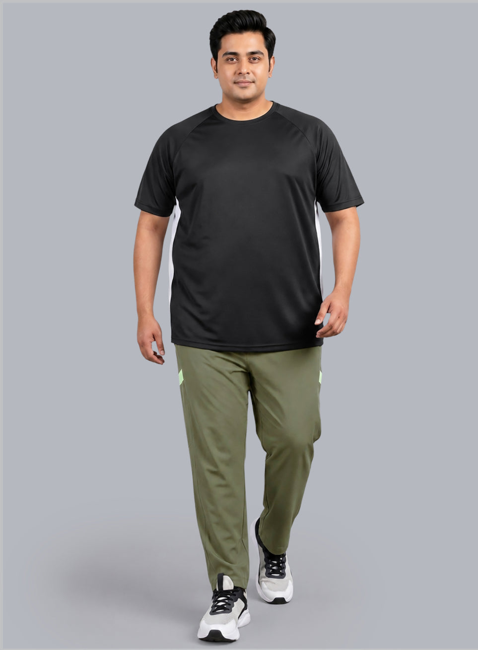Men's Black Panelled Performance Plus Size T-shirt