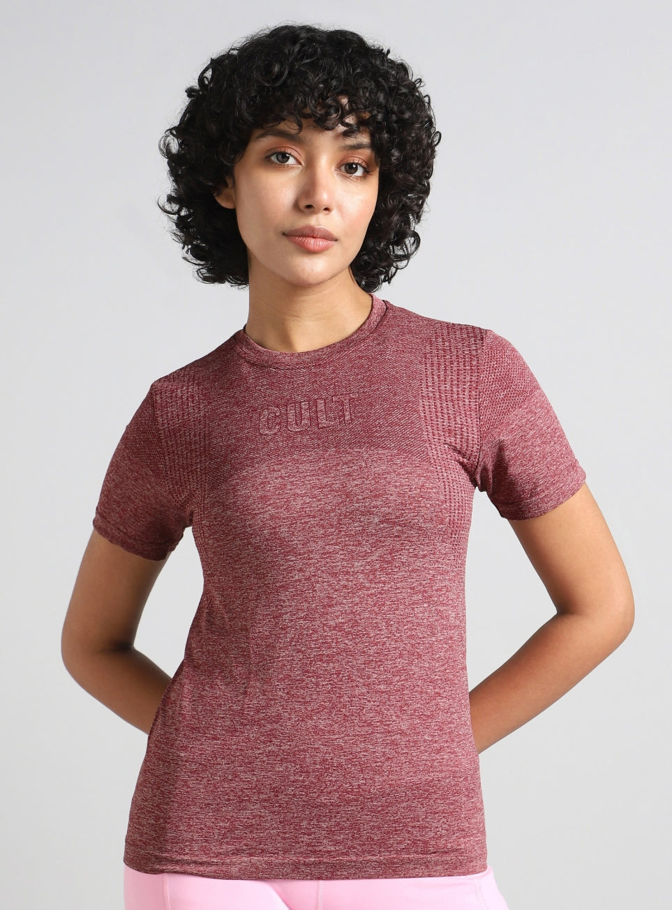 Women's Maroon Contour Training Slim Fit Seamless T-shirt