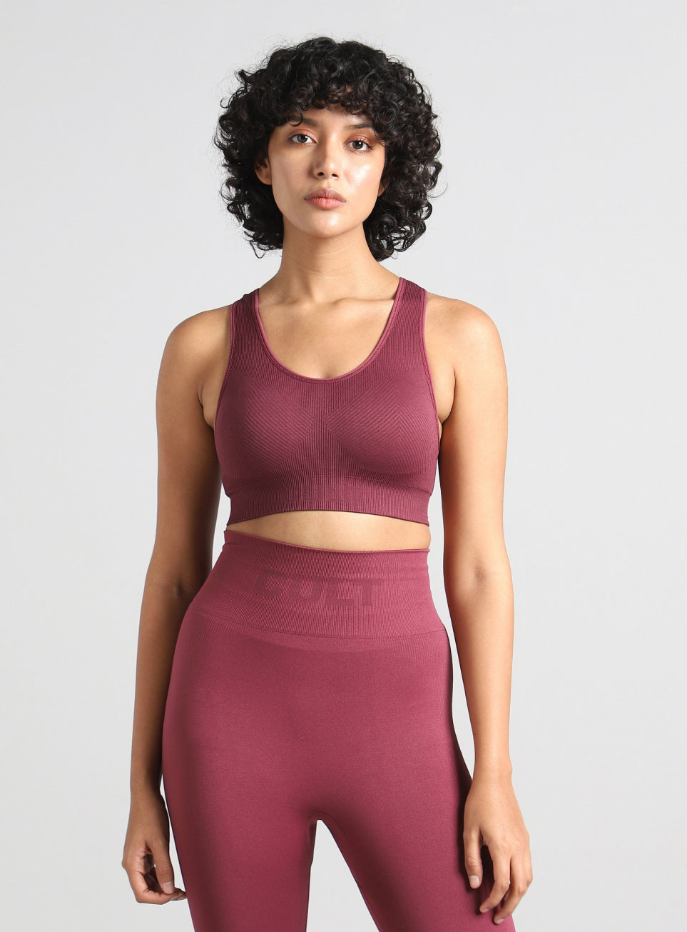 Women's Maroon Medium Support Seamless Reversible Bra