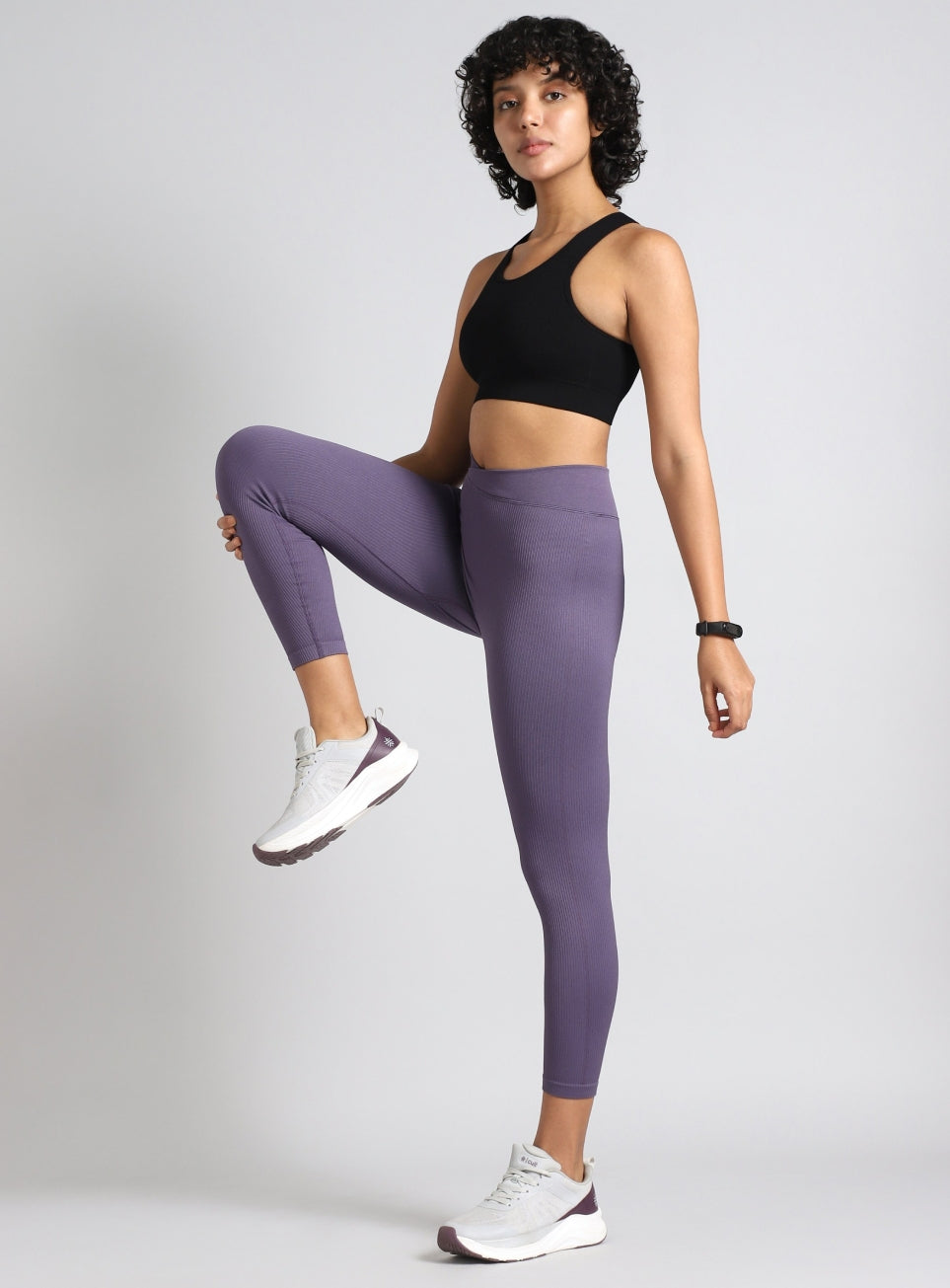 Women's Black Medium Support Seamless Self Design Bra