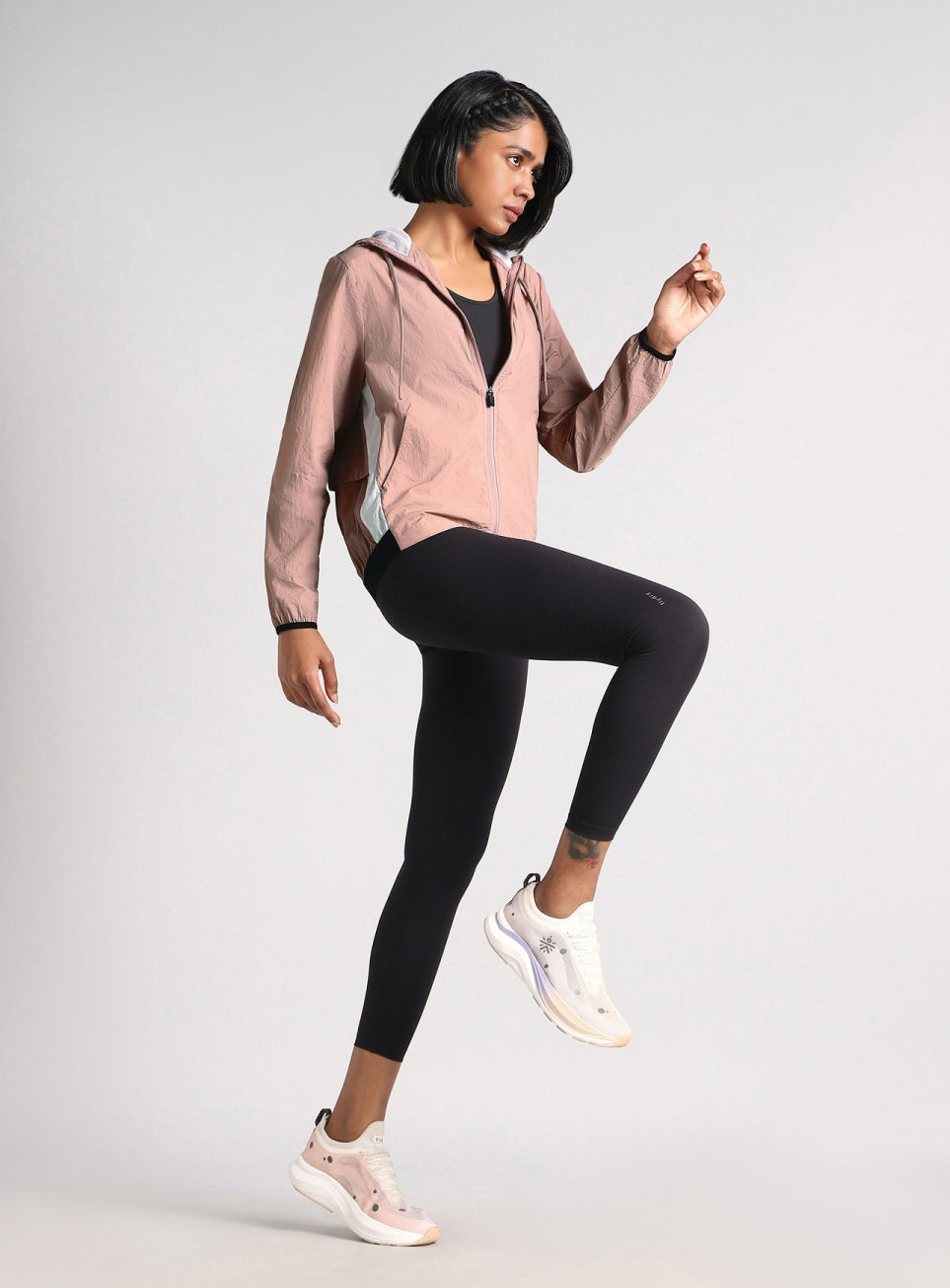 Women's Blush Runner's Essential Jacket