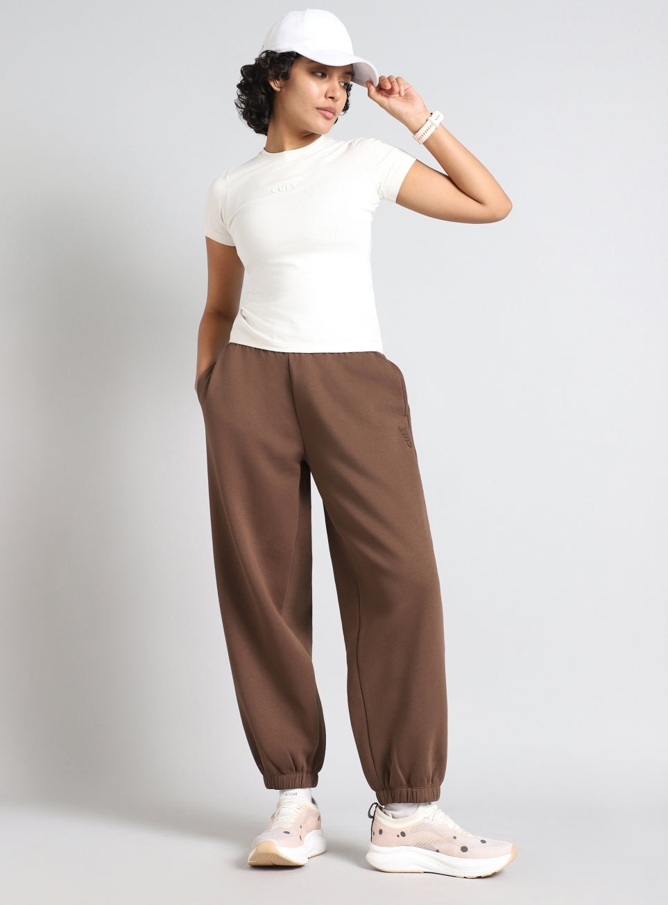 Women's Brown Luxe Fleece Relaxed Fit Joggers