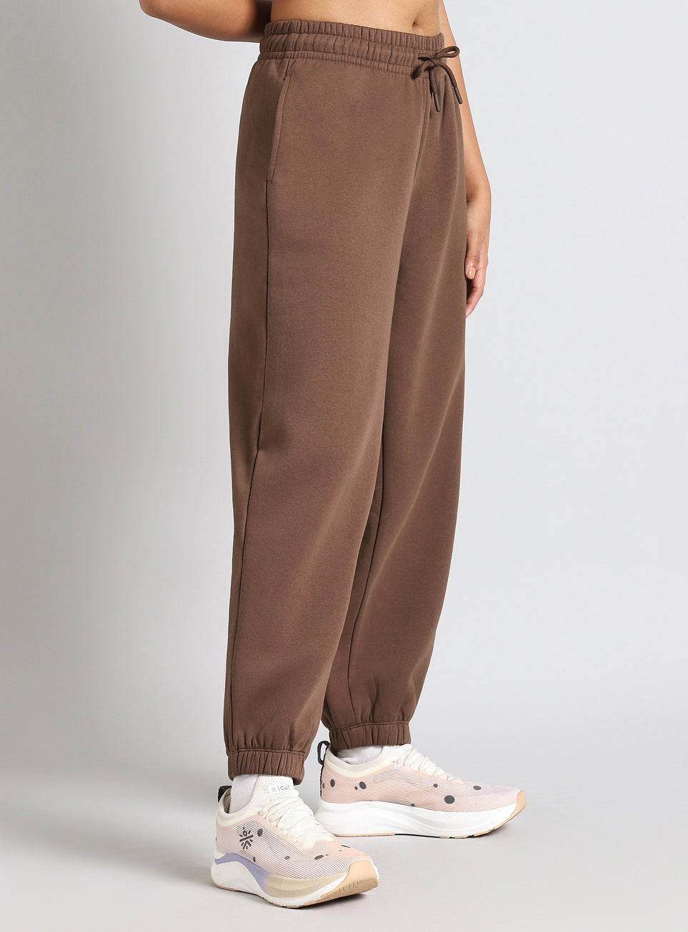 Women's Brown Luxe Fleece Relaxed Fit Joggers