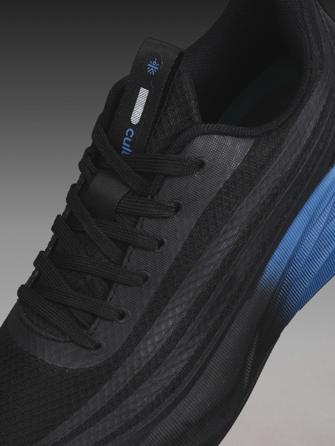 cult Women's Strix Running Shoes - Black/R.Blue