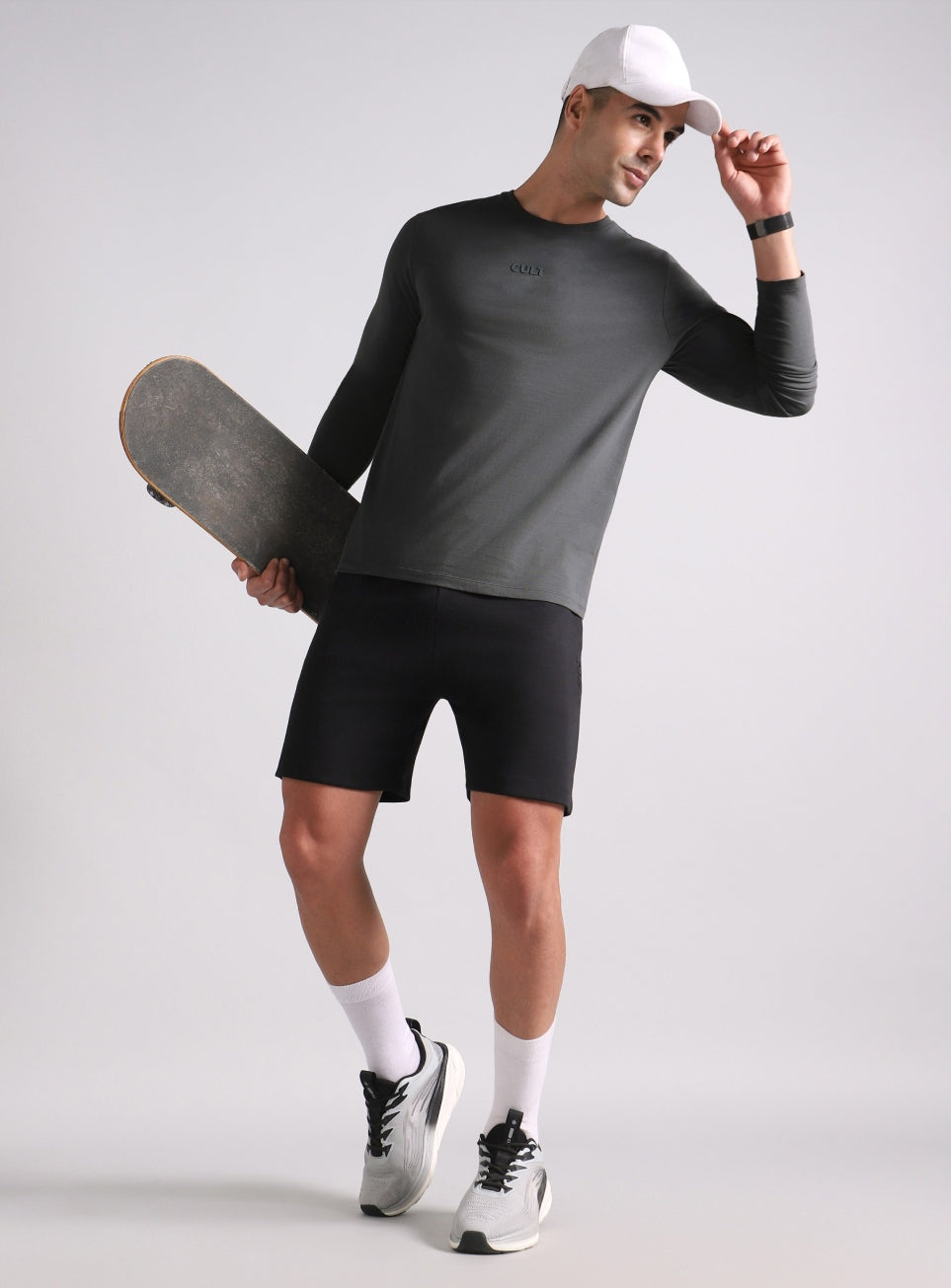 Men's Dark Grey Essential Regular Fit Full Sleeve T-shirt